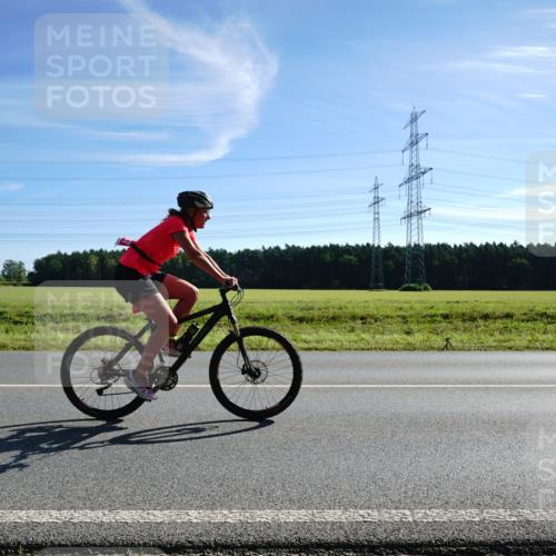 07.09.2025 - 19. Norderstedt Triathlon Michael Burmester http://msf.ph/oto/8855504 07.09.2025 10:30:43 Radfahren 1137 meine-sportfotos.de