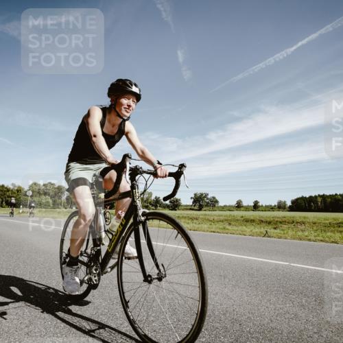 07.09.2025 - 19. Norderstedt Triathlon Michael Burmester http://msf.ph/oto/8855508 07.09.2025 12:08:25 Radfahren 208, 287, 1246, 1338 meine-sportfotos.de