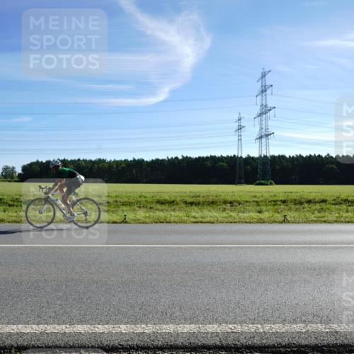 07.09.2025 - 19. Norderstedt Triathlon Michael Burmester http://msf.ph/oto/8855543 07.09.2025 10:32:02 Radfahren  meine-sportfotos.de