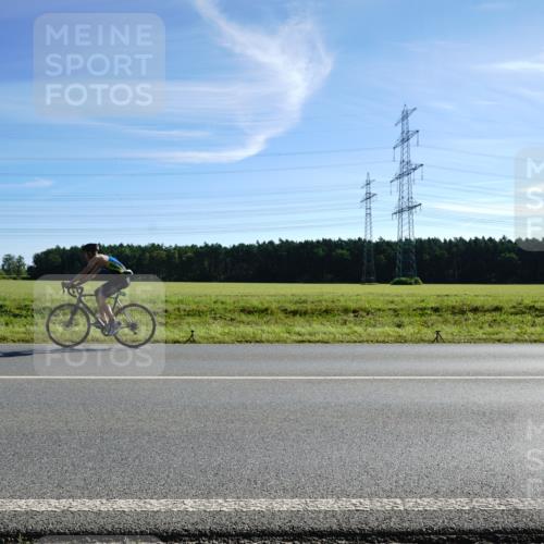 07.09.2025 - 19. Norderstedt Triathlon Michael Burmester http://msf.ph/oto/8855548 07.09.2025 10:32:15 Radfahren  meine-sportfotos.de