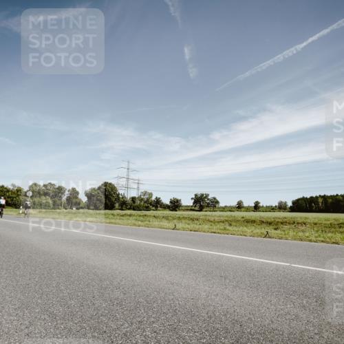 07.09.2025 - 19. Norderstedt Triathlon Michael Burmester http://msf.ph/oto/8855556 07.09.2025 12:08:46 Radfahren 1268 meine-sportfotos.de