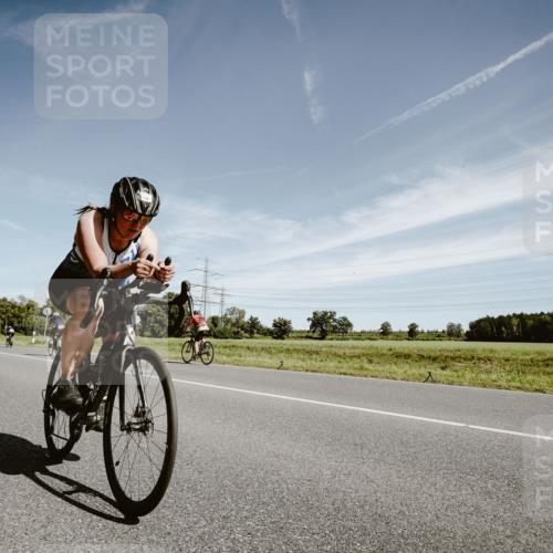 07.09.2025 - 19. Norderstedt Triathlon Michael Burmester http://msf.ph/oto/8855586 07.09.2025 12:09:02 Radfahren 725, 779, 1290 meine-sportfotos.de