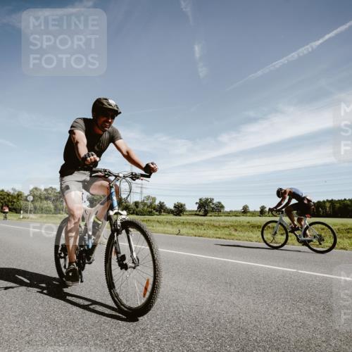 07.09.2025 - 19. Norderstedt Triathlon Michael Burmester http://msf.ph/oto/8855596 07.09.2025 12:09:05 Radfahren 779, 1290 meine-sportfotos.de