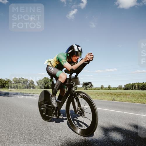 07.09.2025 - 19. Norderstedt Triathlon Michael Burmester http://msf.ph/oto/8855601 07.09.2025 15:14:00 Radfahren 1505 meine-sportfotos.de