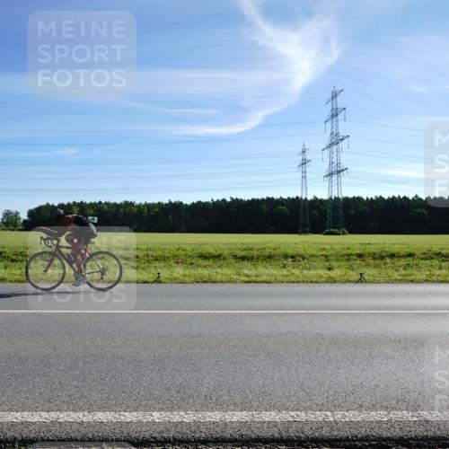 07.09.2025 - 19. Norderstedt Triathlon Michael Burmester http://msf.ph/oto/8855630 07.09.2025 10:34:15 Radfahren  meine-sportfotos.de
