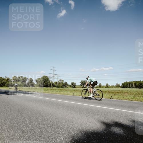 07.09.2025 - 19. Norderstedt Triathlon Michael Burmester http://msf.ph/oto/8855634 07.09.2025 15:14:32 Radfahren 476 meine-sportfotos.de