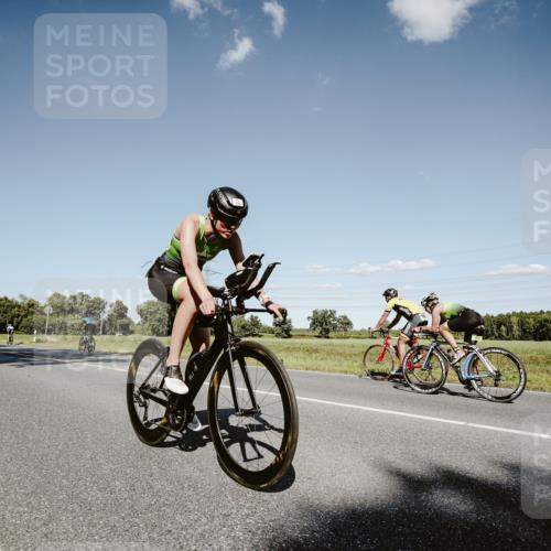 07.09.2025 - 19. Norderstedt Triathlon Michael Burmester http://msf.ph/oto/8855638 07.09.2025 15:14:34 Radfahren 476 meine-sportfotos.de