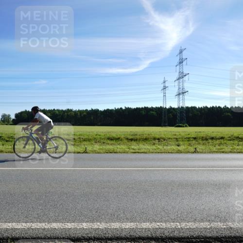 07.09.2025 - 19. Norderstedt Triathlon Michael Burmester http://msf.ph/oto/8855648 07.09.2025 10:34:49 Radfahren  meine-sportfotos.de