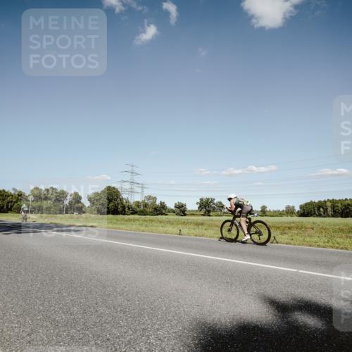 07.09.2025 - 19. Norderstedt Triathlon Michael Burmester http://msf.ph/oto/8855651 07.09.2025 15:14:40 Radfahren 450, 1539 meine-sportfotos.de