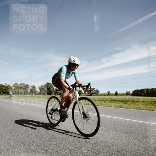 07.09.2025 - 19. Norderstedt Triathlon Michael Burmester http://msf.ph/oto/8855653 07.09.2025 12:09:59 Radfahren 699, 730, 792, 1315, 1378 meine-sportfotos.de