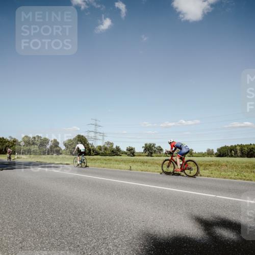 07.09.2025 - 19. Norderstedt Triathlon Michael Burmester http://msf.ph/oto/8855664 07.09.2025 15:14:44 Radfahren 939, 1539 meine-sportfotos.de