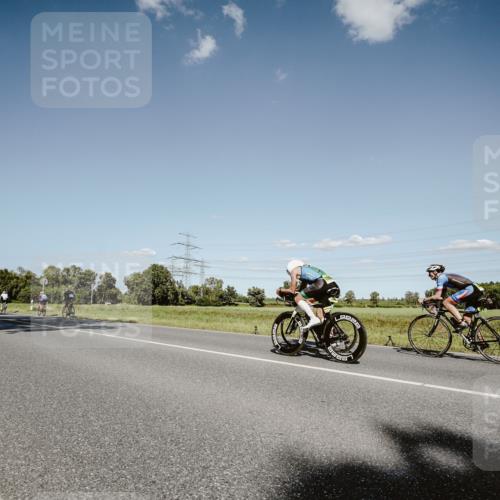 07.09.2025 - 19. Norderstedt Triathlon Michael Burmester http://msf.ph/oto/8855671 07.09.2025 15:14:47 Radfahren 939 meine-sportfotos.de