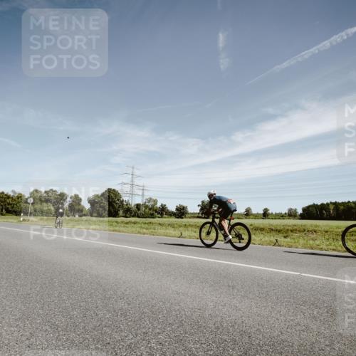 07.09.2025 - 19. Norderstedt Triathlon Michael Burmester http://msf.ph/oto/8855673 07.09.2025 12:10:09 Radfahren  meine-sportfotos.de