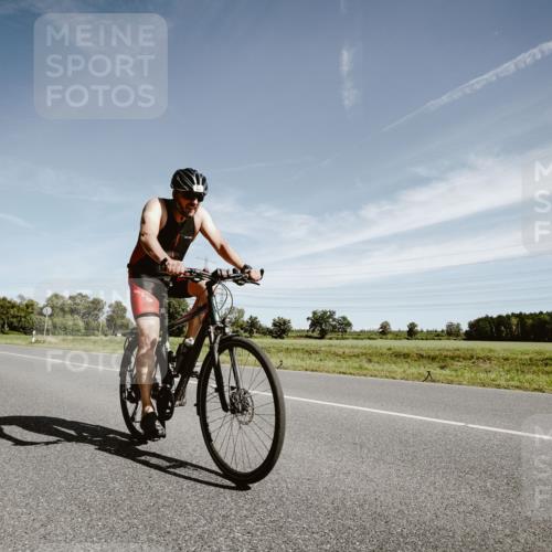 07.09.2025 - 19. Norderstedt Triathlon Michael Burmester http://msf.ph/oto/8855680 07.09.2025 12:10:13 Radfahren 802 meine-sportfotos.de
