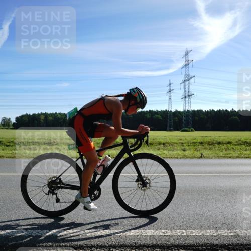 07.09.2025 - 19. Norderstedt Triathlon Michael Burmester http://msf.ph/oto/8855716 07.09.2025 10:37:03 Radfahren 663, 687 meine-sportfotos.de