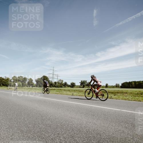07.09.2025 - 19. Norderstedt Triathlon Michael Burmester http://msf.ph/oto/8855733 07.09.2025 12:10:47 Radfahren 856 meine-sportfotos.de