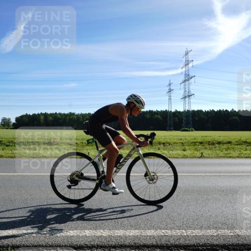 07.09.2025 - 19. Norderstedt Triathlon Michael Burmester http://msf.ph/oto/8855734 07.09.2025 10:37:51 Radfahren 68, 86, 648, 667, 1112 meine-sportfotos.de