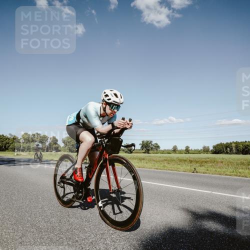 07.09.2025 - 19. Norderstedt Triathlon Michael Burmester http://msf.ph/oto/8855742 07.09.2025 15:15:34 Radfahren 379 meine-sportfotos.de
