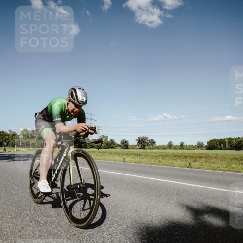 07.09.2025 - 19. Norderstedt Triathlon Michael Burmester http://msf.ph/oto/8855755 07.09.2025 15:15:40 Radfahren 444, 465, 1529 meine-sportfotos.de