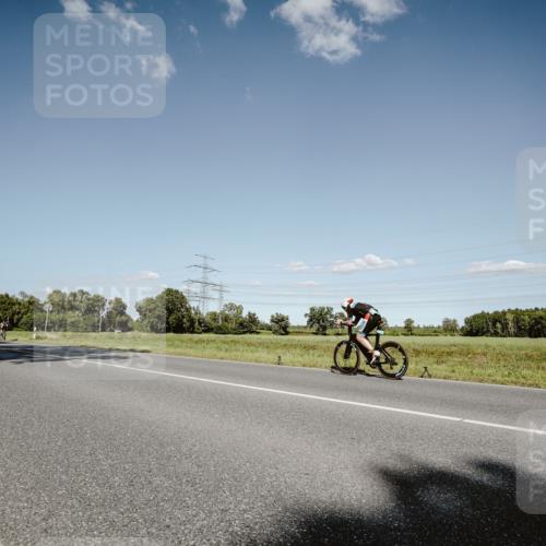 07.09.2025 - 19. Norderstedt Triathlon Michael Burmester http://msf.ph/oto/8855765 07.09.2025 15:15:44 Radfahren 455, 1529 meine-sportfotos.de