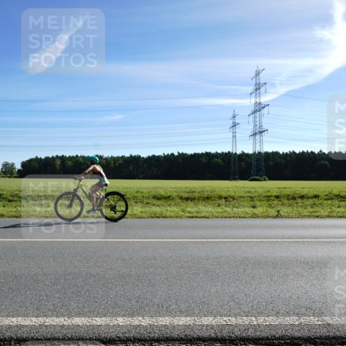 07.09.2025 - 19. Norderstedt Triathlon Michael Burmester http://msf.ph/oto/8855770 07.09.2025 10:39:11 Radfahren  meine-sportfotos.de
