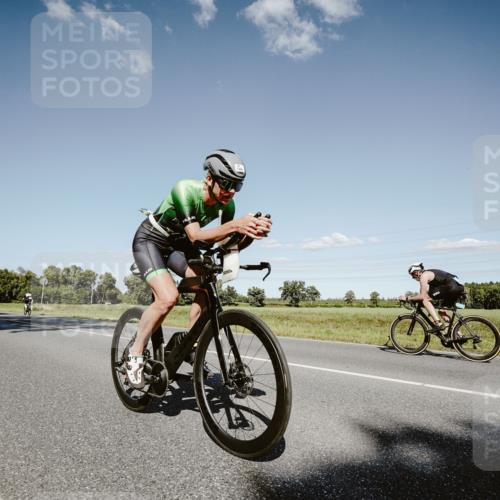 07.09.2025 - 19. Norderstedt Triathlon Michael Burmester http://msf.ph/oto/8855776 07.09.2025 15:15:53 Radfahren 1491 meine-sportfotos.de