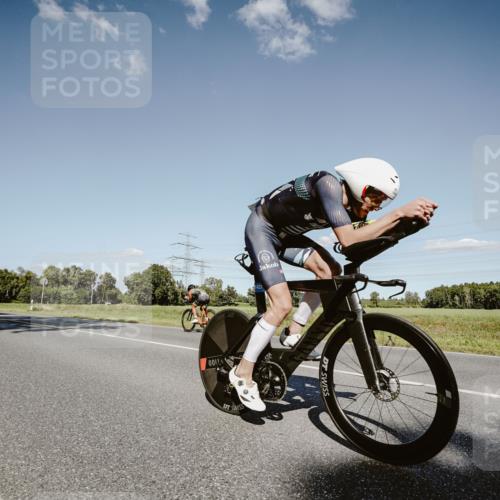 07.09.2025 - 19. Norderstedt Triathlon Michael Burmester http://msf.ph/oto/8855786 07.09.2025 15:15:59 Radfahren 1433 meine-sportfotos.de