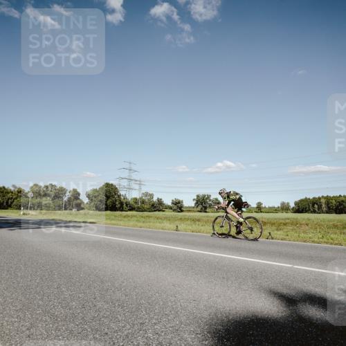 07.09.2025 - 19. Norderstedt Triathlon Michael Burmester http://msf.ph/oto/8855826 07.09.2025 15:16:28 Radfahren  meine-sportfotos.de