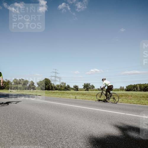 07.09.2025 - 19. Norderstedt Triathlon Michael Burmester http://msf.ph/oto/8855846 07.09.2025 15:16:49 Radfahren 362, 1483 meine-sportfotos.de