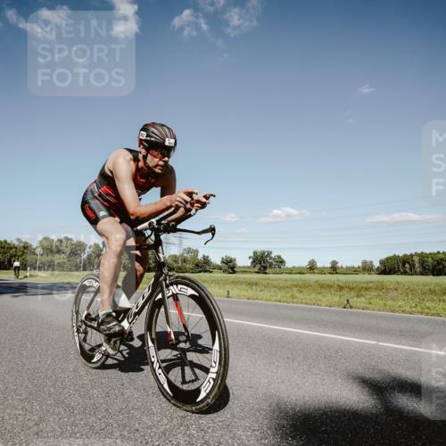 07.09.2025 - 19. Norderstedt Triathlon Michael Burmester http://msf.ph/oto/8855856 07.09.2025 15:16:52 Radfahren 362, 1483 meine-sportfotos.de