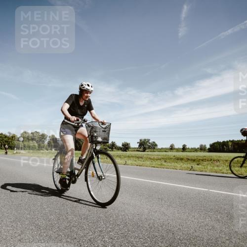 07.09.2025 - 19. Norderstedt Triathlon Michael Burmester http://msf.ph/oto/8855858 07.09.2025 12:11:55 Radfahren 1260, 1331, 1350, 1381 meine-sportfotos.de