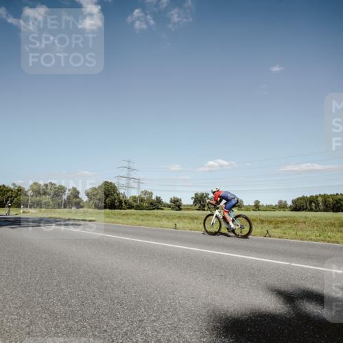 07.09.2025 - 19. Norderstedt Triathlon Michael Burmester http://msf.ph/oto/8855873 07.09.2025 15:17:00 Radfahren 397, 882, 1503 meine-sportfotos.de