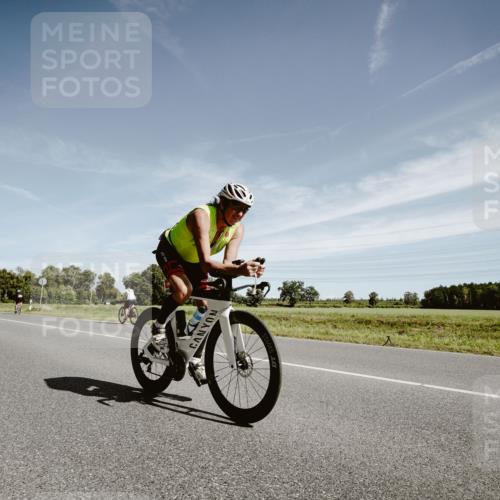 07.09.2025 - 19. Norderstedt Triathlon Michael Burmester http://msf.ph/oto/8855882 07.09.2025 12:12:10 Radfahren 1294 meine-sportfotos.de