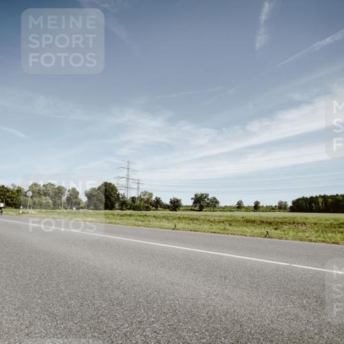 07.09.2025 - 19. Norderstedt Triathlon Michael Burmester http://msf.ph/oto/8855885 07.09.2025 12:12:13 Radfahren 261, 1294 meine-sportfotos.de