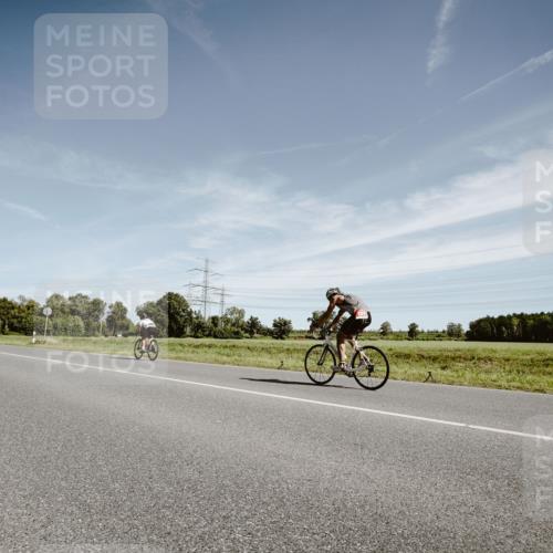 07.09.2025 - 19. Norderstedt Triathlon Michael Burmester http://msf.ph/oto/8855922 07.09.2025 12:12:39 Radfahren 756 meine-sportfotos.de