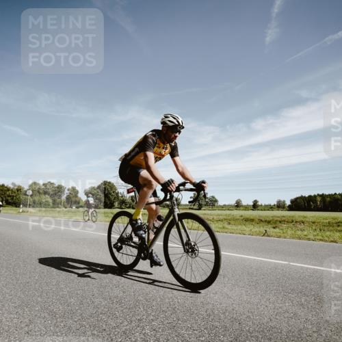 07.09.2025 - 19. Norderstedt Triathlon Michael Burmester http://msf.ph/oto/8855929 07.09.2025 12:12:41 Radfahren 756, 803 meine-sportfotos.de