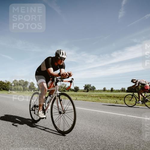 07.09.2025 - 19. Norderstedt Triathlon Michael Burmester http://msf.ph/oto/8855942 07.09.2025 12:12:53 Radfahren 1280 meine-sportfotos.de