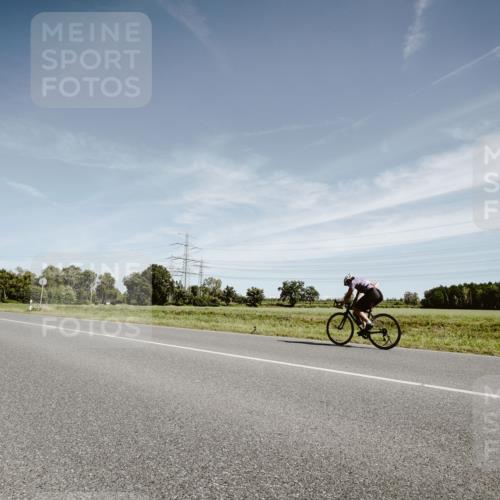 07.09.2025 - 19. Norderstedt Triathlon Michael Burmester http://msf.ph/oto/8855956 07.09.2025 12:13:07 Radfahren  meine-sportfotos.de