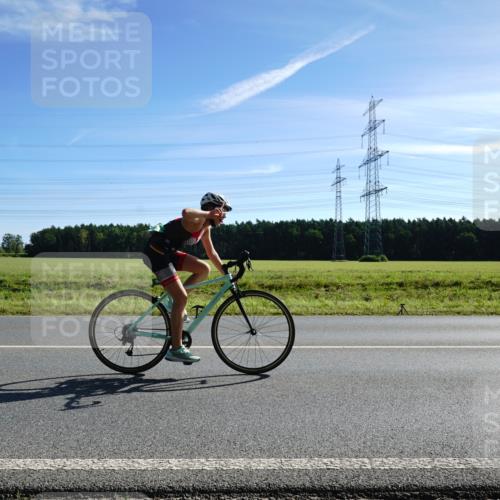 07.09.2025 - 19. Norderstedt Triathlon Michael Burmester http://msf.ph/oto/8855960 07.09.2025 10:44:54 Radfahren 92 meine-sportfotos.de