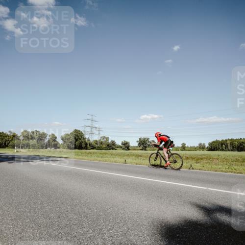 07.09.2025 - 19. Norderstedt Triathlon Michael Burmester http://msf.ph/oto/8855971 07.09.2025 15:17:47 Radfahren 1486 meine-sportfotos.de