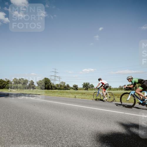07.09.2025 - 19. Norderstedt Triathlon Michael Burmester http://msf.ph/oto/8855991 07.09.2025 15:18:05 Radfahren  meine-sportfotos.de