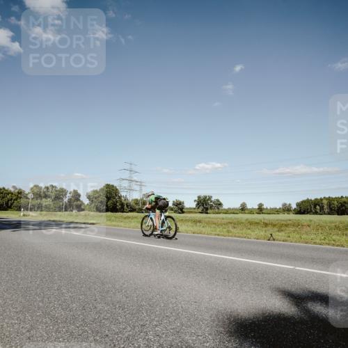 07.09.2025 - 19. Norderstedt Triathlon Michael Burmester http://msf.ph/oto/8855994 07.09.2025 15:18:05 Radfahren  meine-sportfotos.de