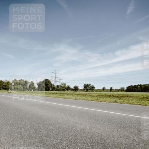 07.09.2025 - 19. Norderstedt Triathlon Michael Burmester http://msf.ph/oto/8855999 07.09.2025 12:13:40 Radfahren 898 meine-sportfotos.de