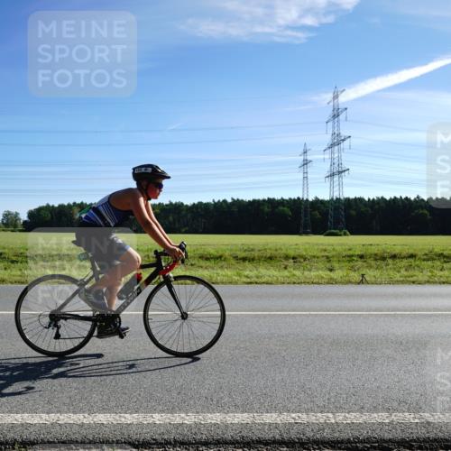 07.09.2025 - 19. Norderstedt Triathlon Michael Burmester http://msf.ph/oto/8856009 07.09.2025 10:50:29 Radfahren 122 meine-sportfotos.de