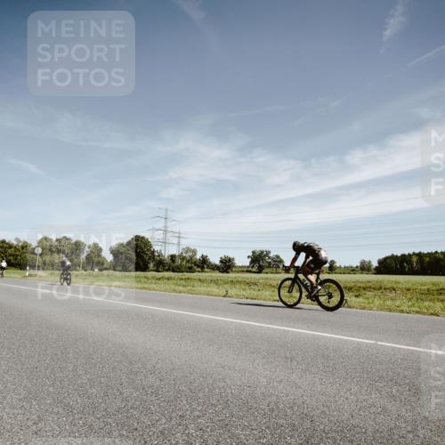 07.09.2025 - 19. Norderstedt Triathlon Michael Burmester http://msf.ph/oto/8856013 07.09.2025 12:13:48 Radfahren  meine-sportfotos.de