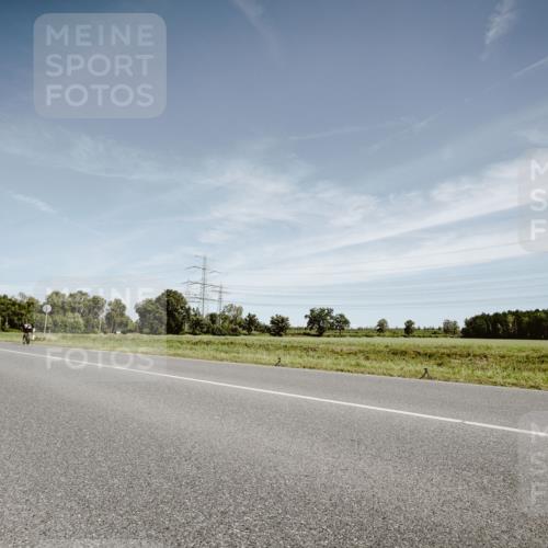 07.09.2025 - 19. Norderstedt Triathlon Michael Burmester http://msf.ph/oto/8856023 07.09.2025 12:14:05 Radfahren  meine-sportfotos.de