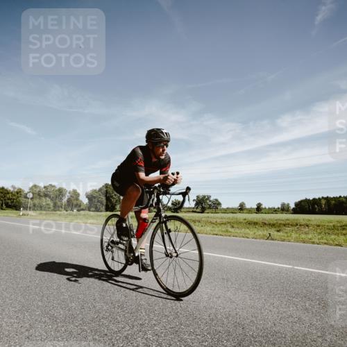 07.09.2025 - 19. Norderstedt Triathlon Michael Burmester http://msf.ph/oto/8856046 07.09.2025 12:14:20 Radfahren 1370 meine-sportfotos.de