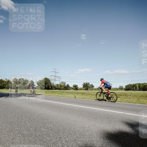 07.09.2025 - 19. Norderstedt Triathlon Michael Burmester http://msf.ph/oto/8856065 07.09.2025 15:19:02 Radfahren 870 meine-sportfotos.de