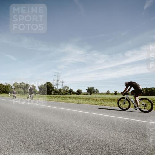 07.09.2025 - 19. Norderstedt Triathlon Michael Burmester http://msf.ph/oto/8856067 07.09.2025 12:14:33 Radfahren  meine-sportfotos.de