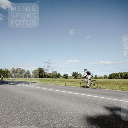 07.09.2025 - 19. Norderstedt Triathlon Michael Burmester http://msf.ph/oto/8856075 07.09.2025 15:19:05 Radfahren 1508 meine-sportfotos.de